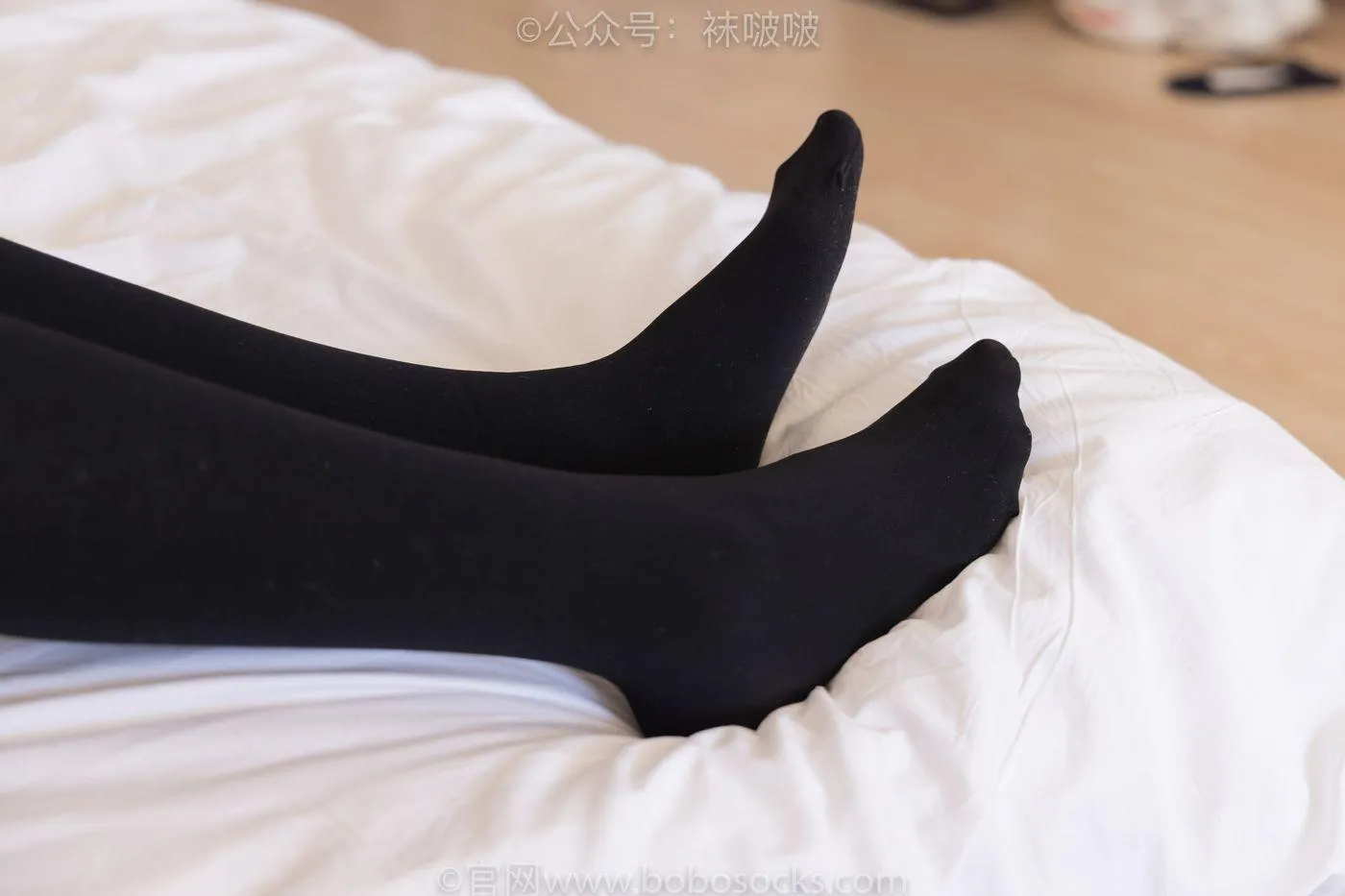 [BoBoSocks袜啵啵]NO.053 小甜豆-皮鞋、厚黑丝、黑色蕾丝船袜 [143P]插图5